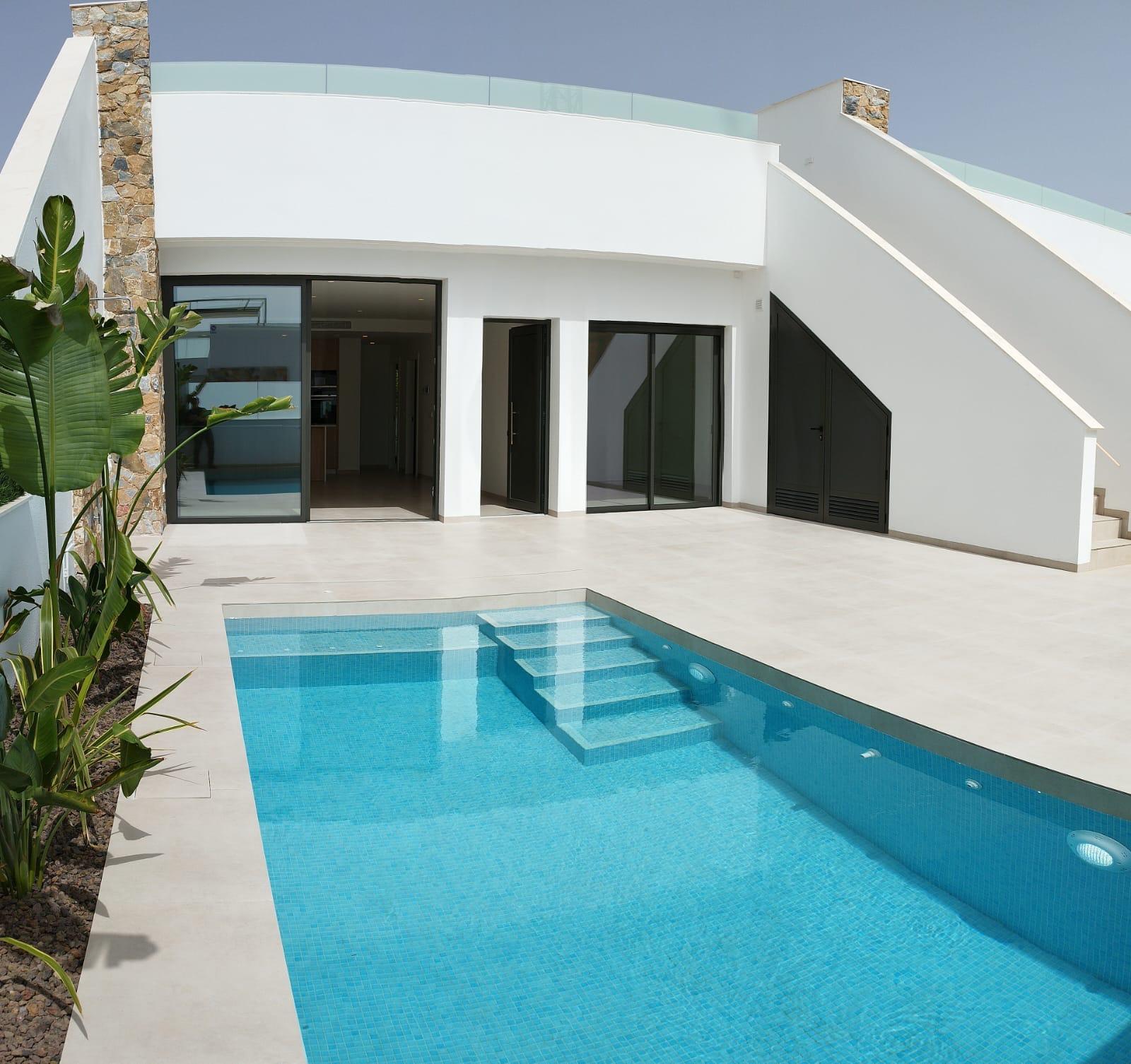 Haus mit 4 Zimmern und 2 Bädern ☀️ in San-javier, Spanien