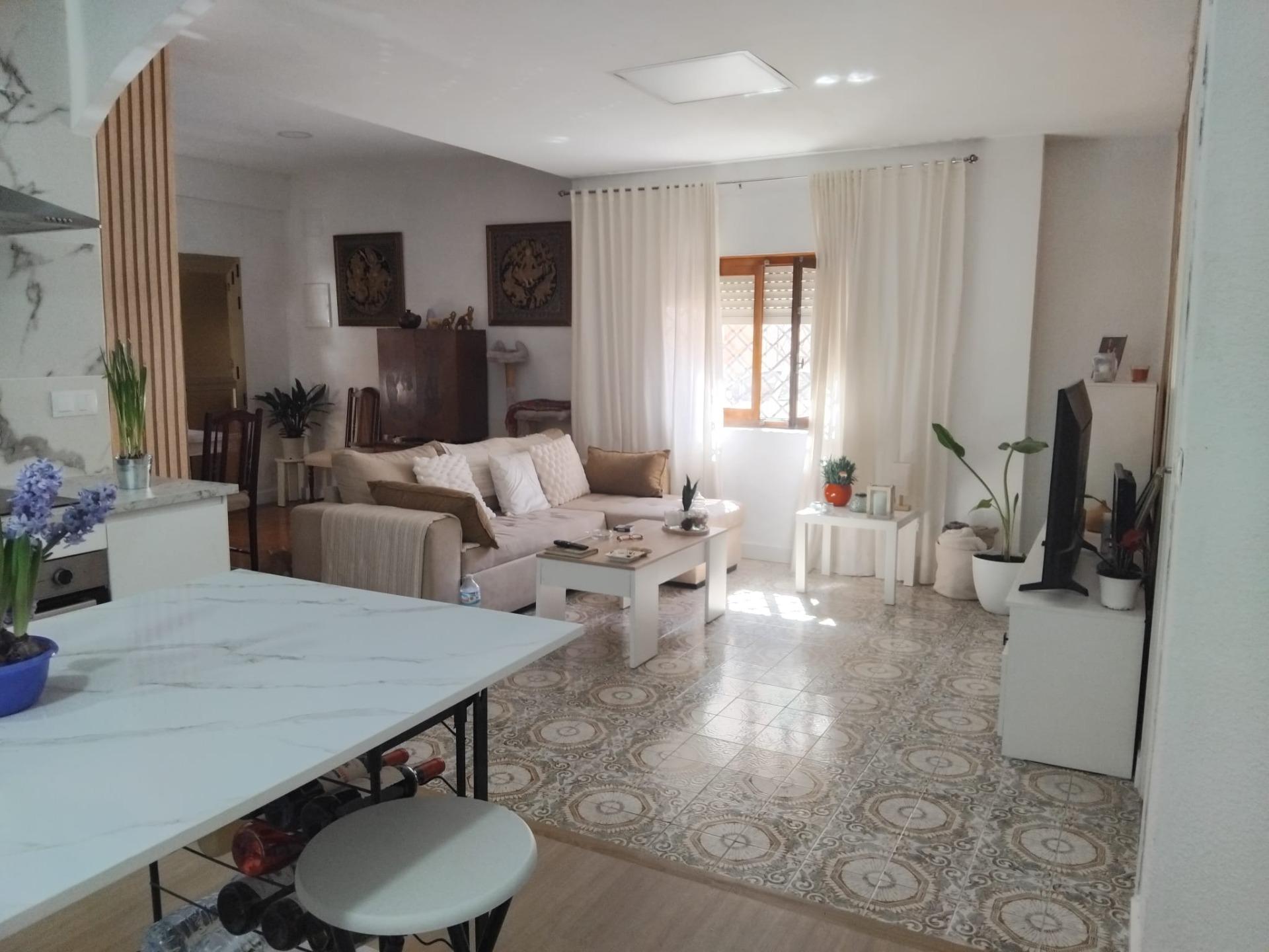 Wohnung mit 3 Zimmern und 2 Bädern ☀️ in Villajoyosa, Spanien
