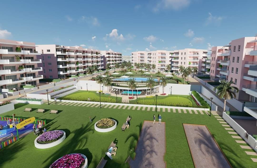Wohnung mit 4 Zimmern und 2 Bädern ☀️ in Guardamar-del-segura, Spanien