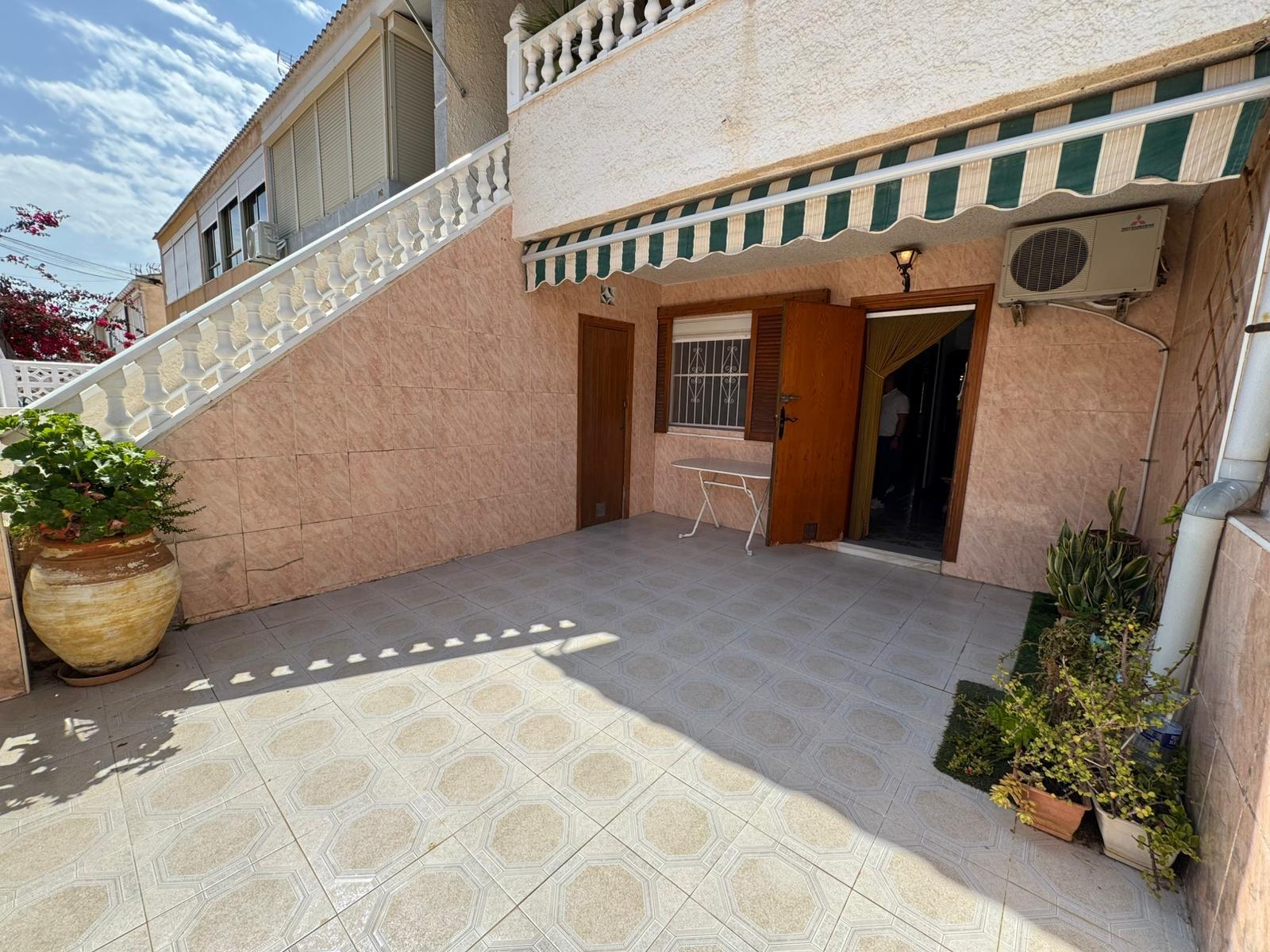 Ebenerdiger Bungalow mit 3 Schlafzimmern und 2 Bädern, 300 m vom Strand Playa de los Náufragos entfernt☀️