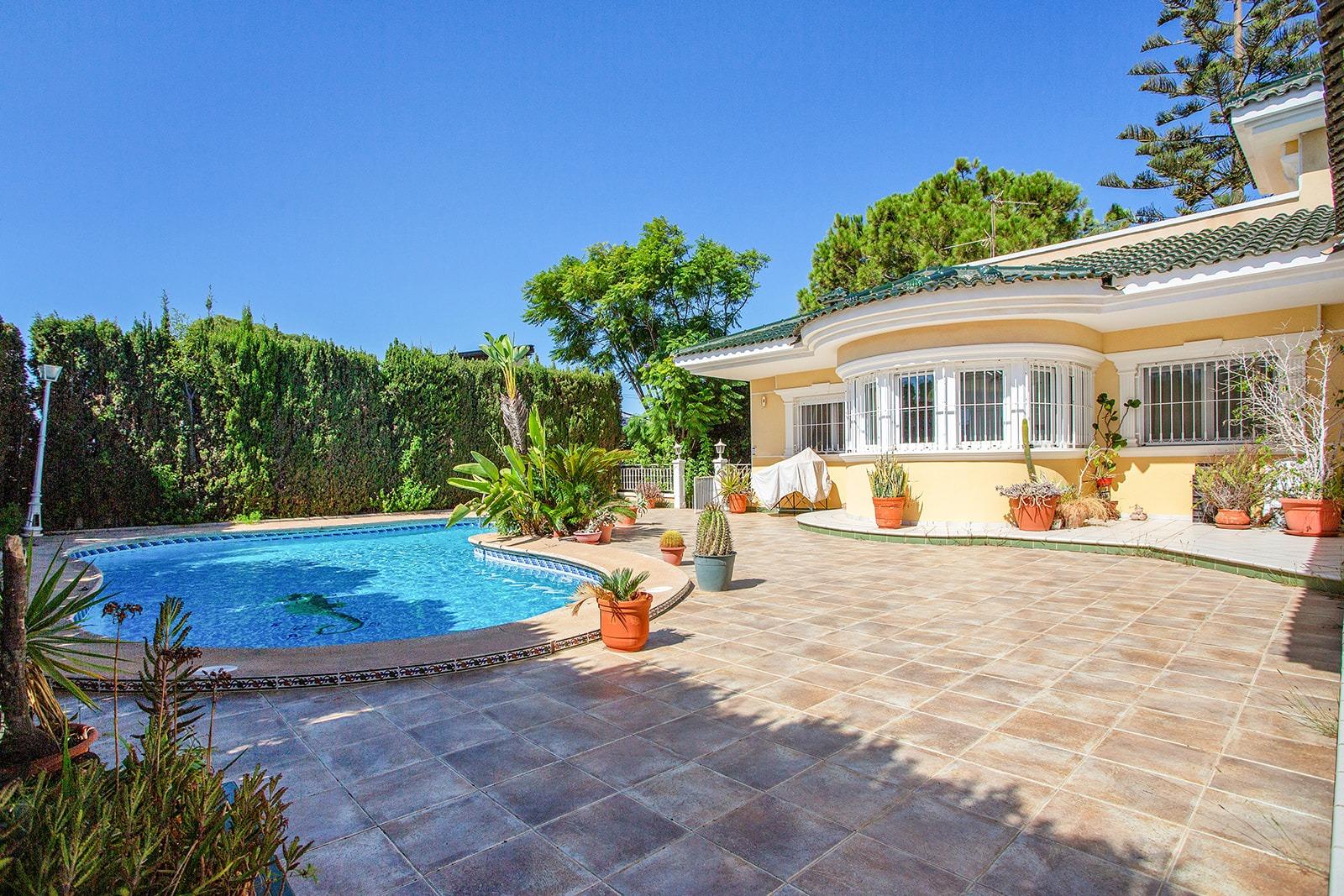 Einzigartige Gelegenheit: Luxusvilla mit über 500 m² Wohnfläche☀️